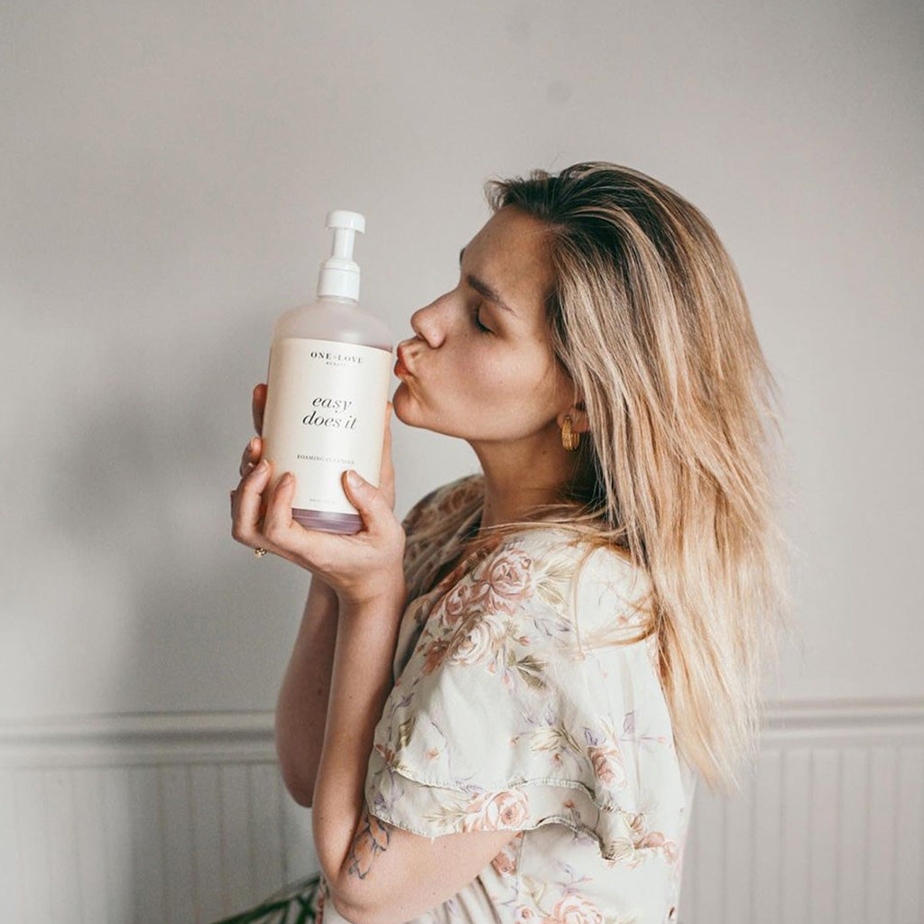 Easy Does It Foaming Cleanser - Family Size