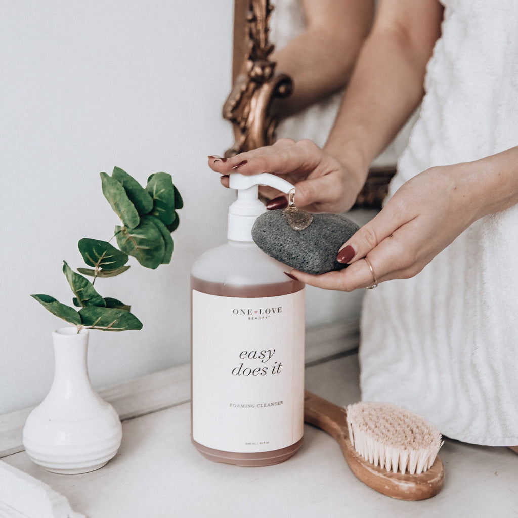 https://www.oneloveorganics.com/cdn/shop/products/ls-edi-family.jpg?v=1629925388